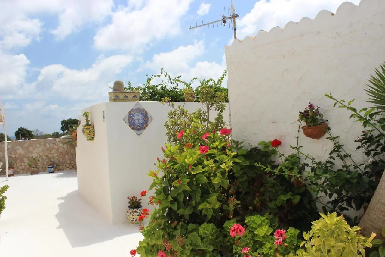Hotel Macondo Lampedusa 3*,  Italy