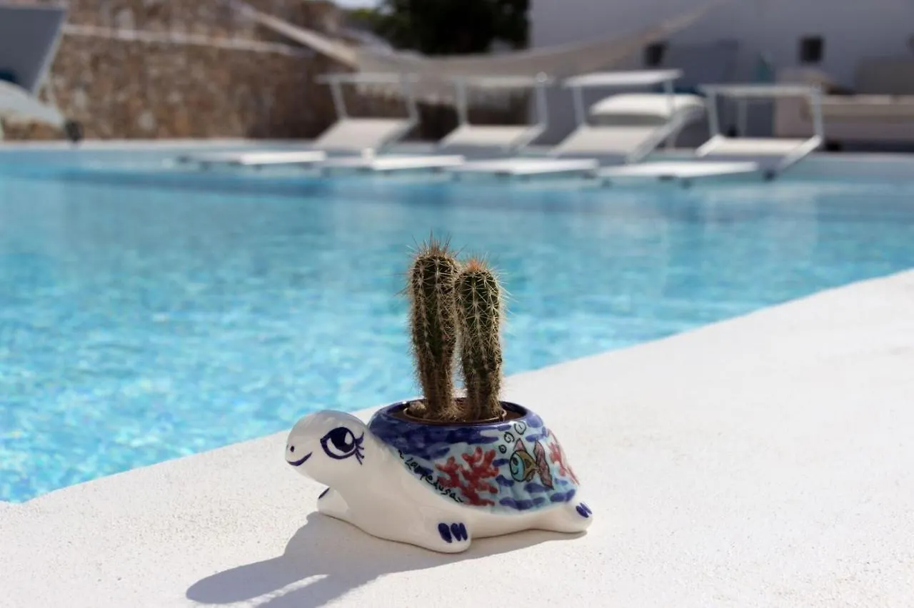 ***  Hotel Macondo Lampedusa Italia